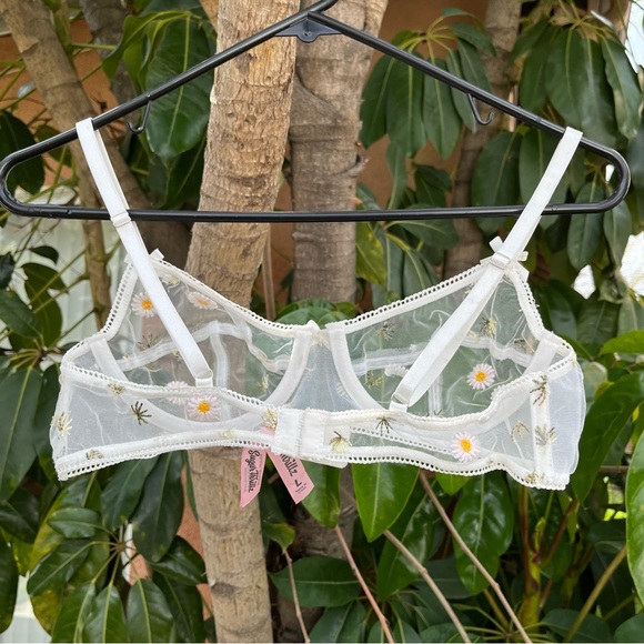 Dolls kill sugar thrillz white sheer mesh embroidered floral bra. - Picture 5 of 5